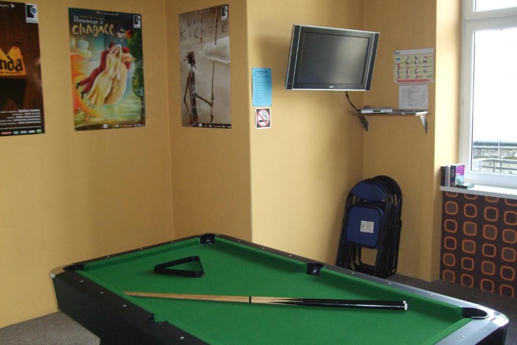 Old Walls Hostel Cracovie Extérieur photo